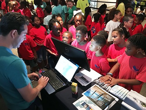 Virginia Aquarium Kiosk